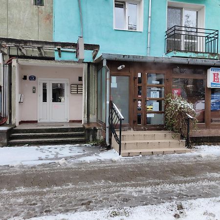 Ferienwohnung Cyborg Flat Petroşani Exterior foto